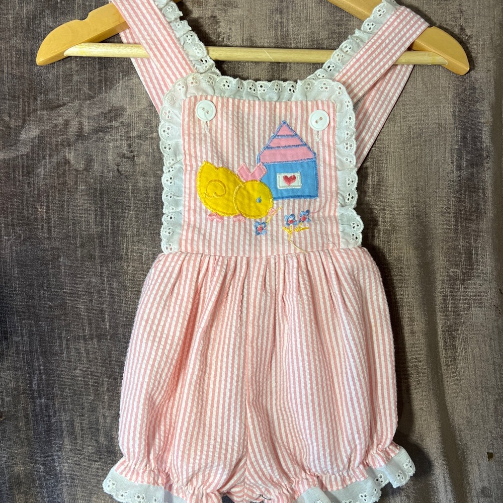 Vintage 1980s Pink Baby Romper – Baby Chick Embroidery & Lace Trim